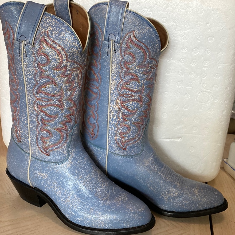 Tony Lama Cowboy boots-ladies size 9 in cackle blue- NWOT